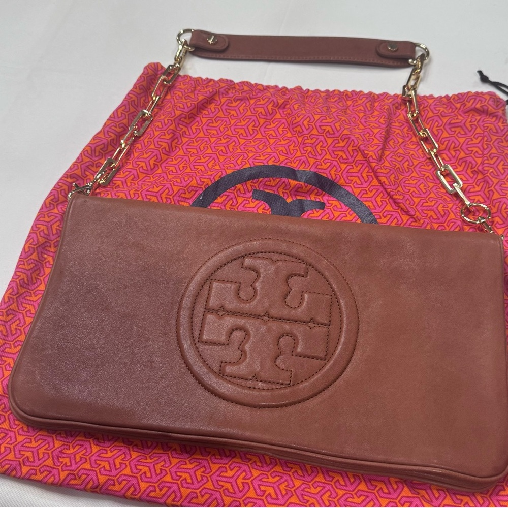 TORY BURCH | LIKE NEW-VINTAGE | Tan Leather Logo Shoulder Handbag or Clutch